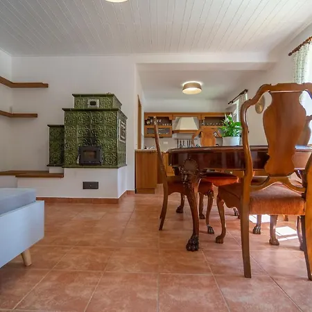 Apartman Kadlecova Vila Nove Mesto na Morave Exterior photo